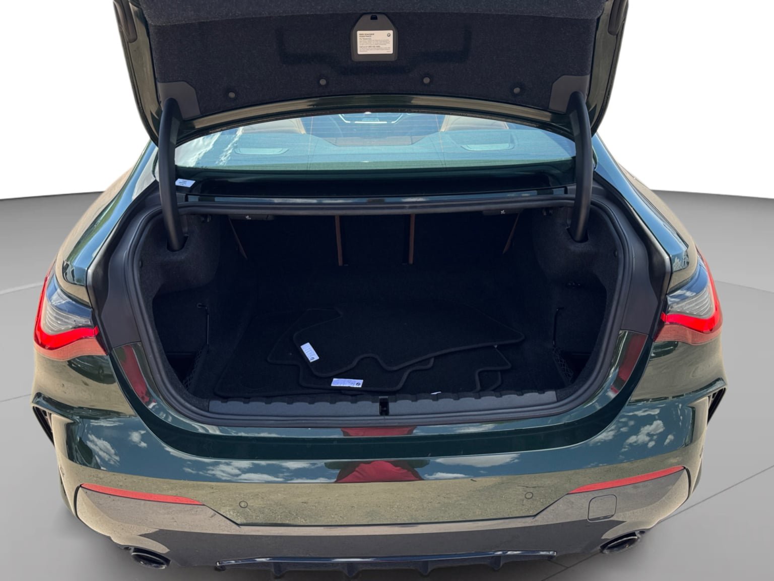 Used 2021 BMW 430i xDrive Coupe w/ M Sport Package AWD/4WD image 19