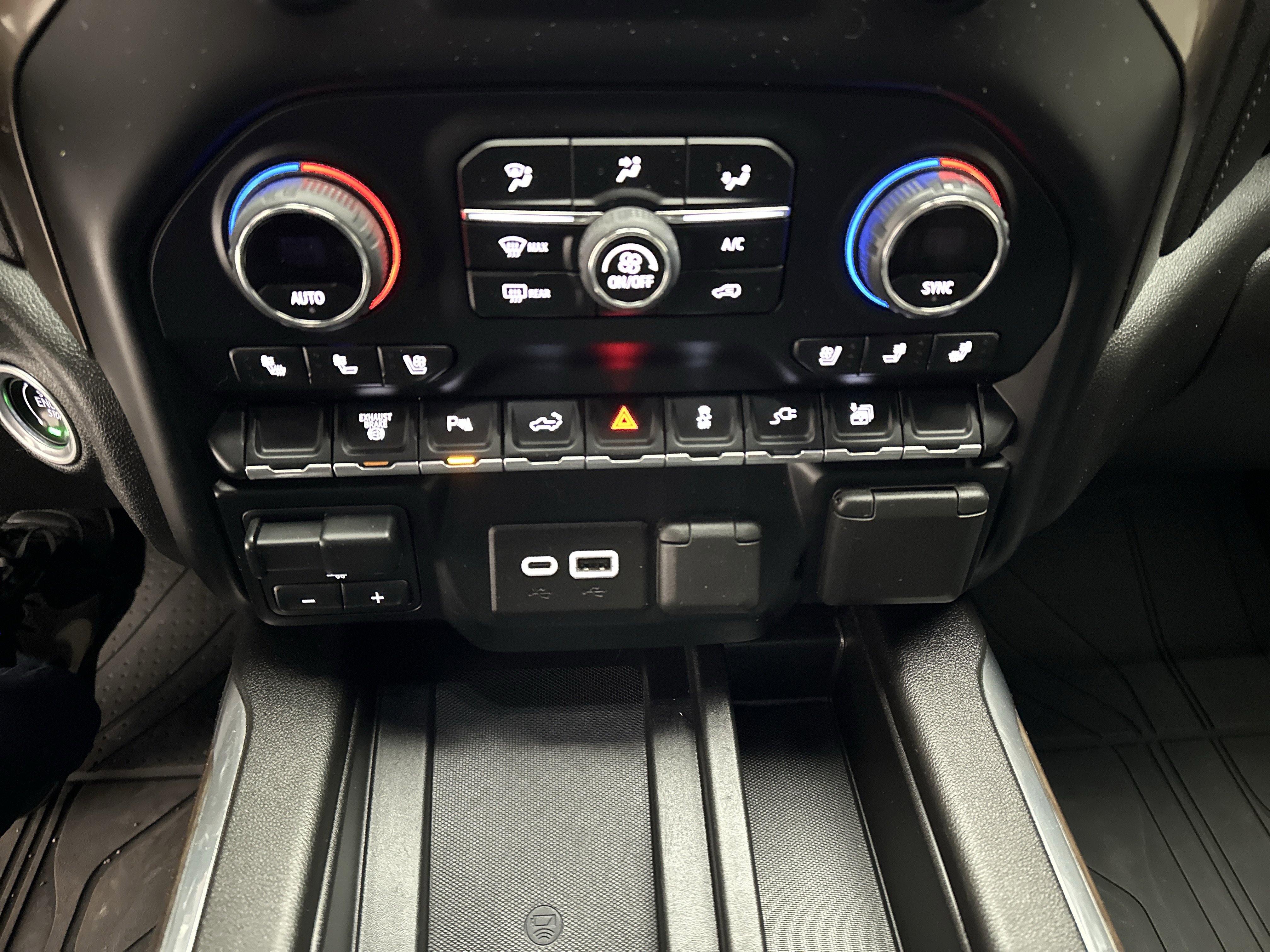 Used 2022 Chevrolet Silverado 3500 High Country AWD/4WD image 42