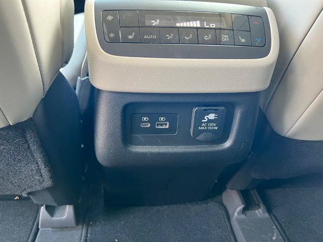 Certified 2022 Nissan Pathfinder Platinum AWD/4WD image 25