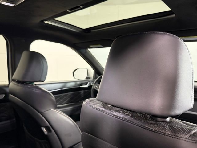 Used 2022 Hyundai Palisade Calligraphy image 31