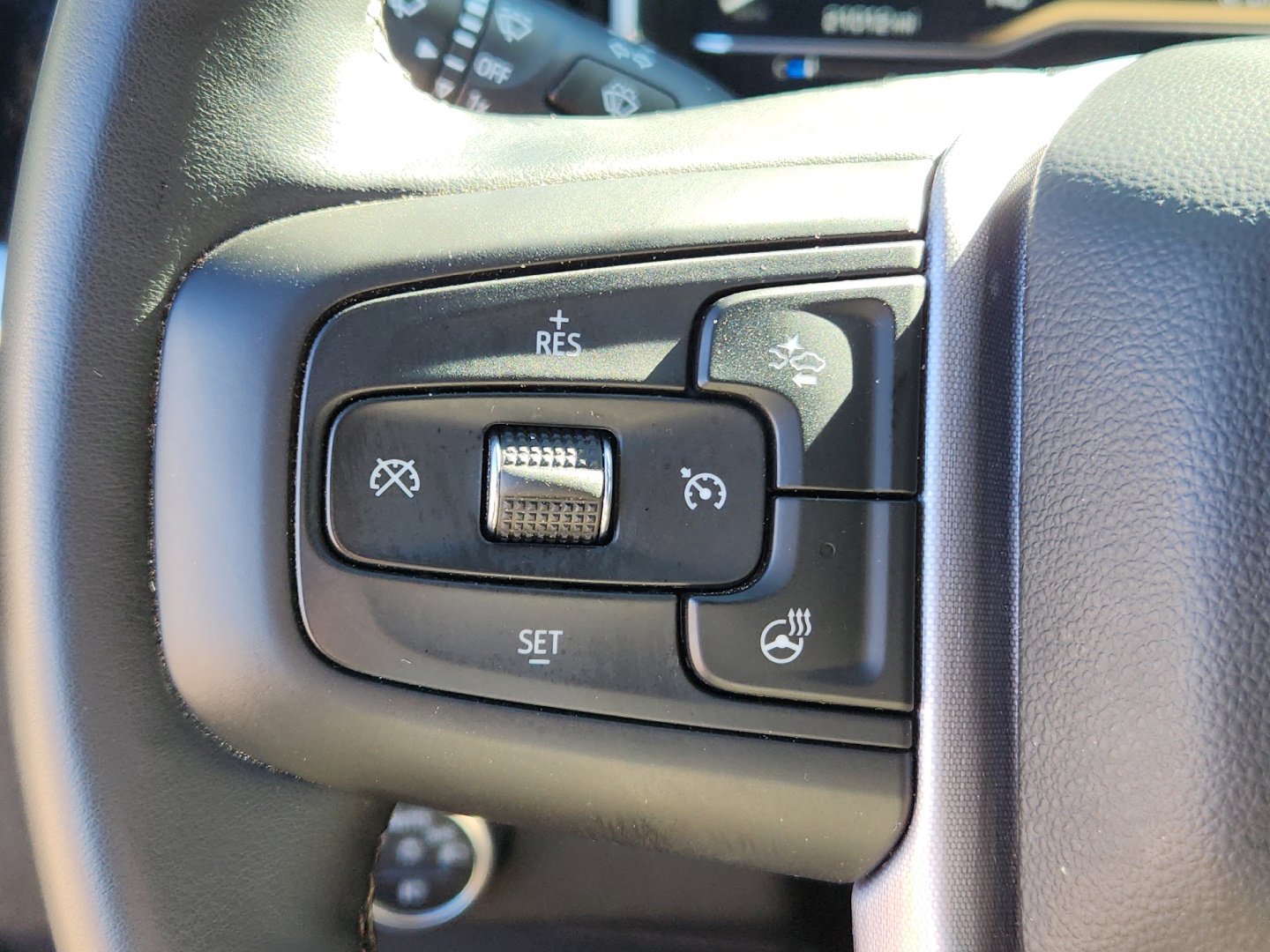 Used 2024 GMC Sierra 1500 Elevation image 17