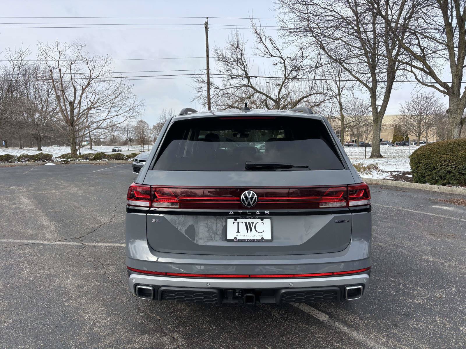New 2026 Volkswagen Atlas Peak Edition AWD/4WD image 6