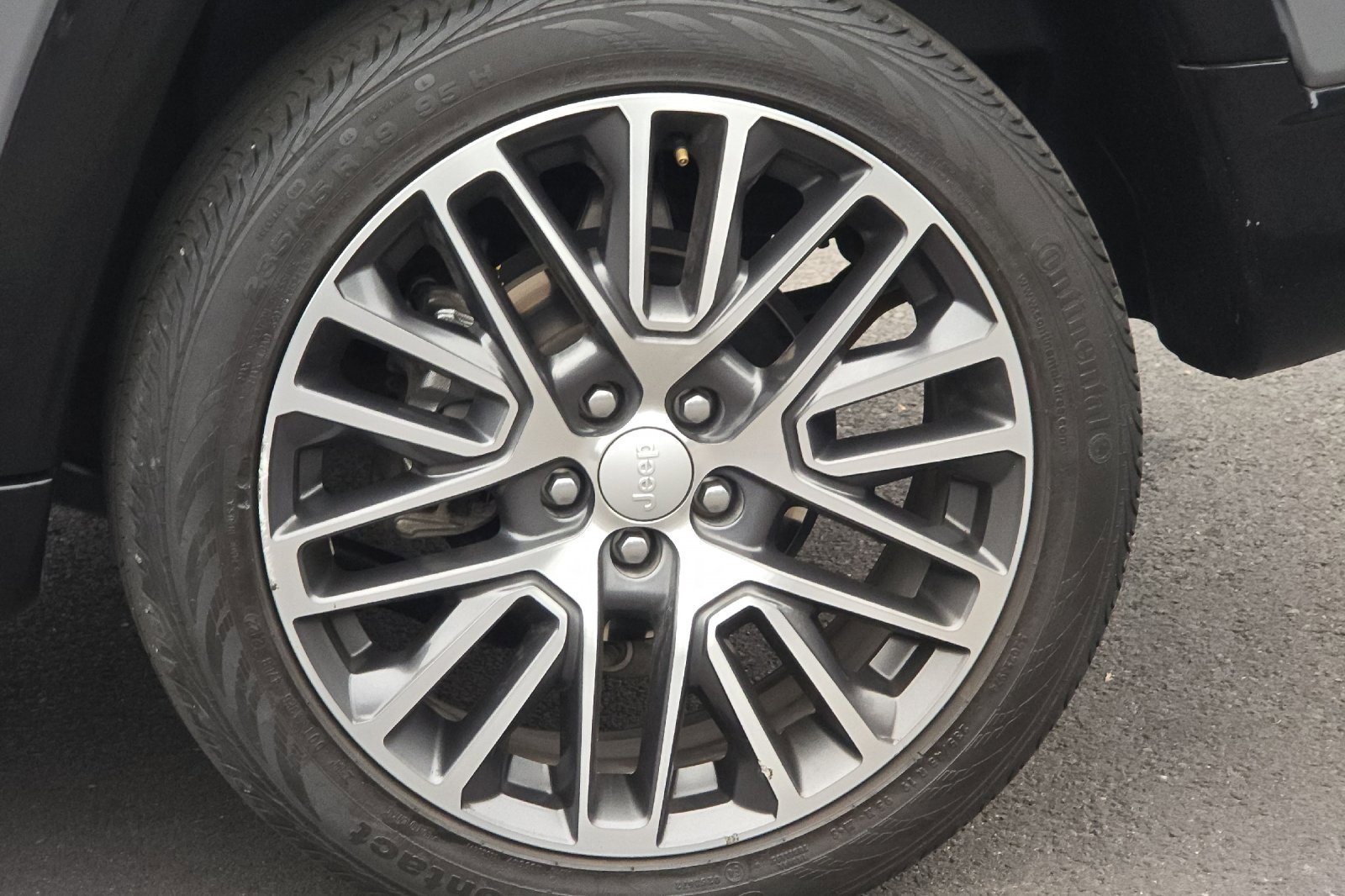 Used 2022 Jeep Compass Limited w/ Elite Group image 40