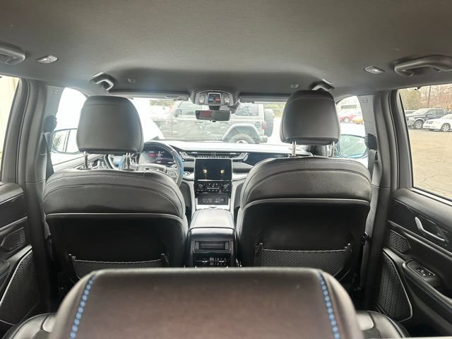 Used 2022 Jeep Grand Cherokee Trailhawk w/ Luxury Tech Group III AWD/4WD image 8
