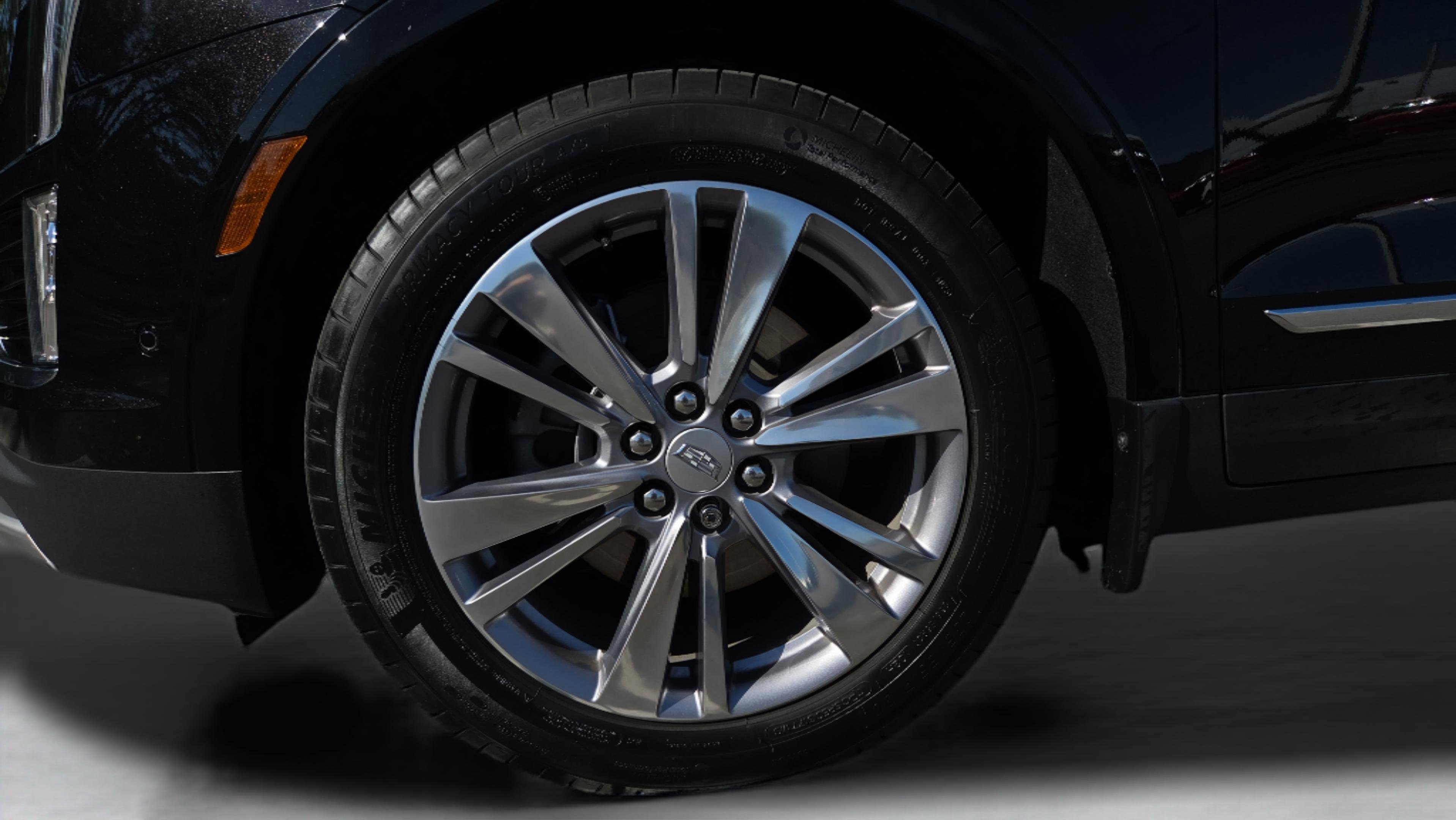 Used 2024 Cadillac XT5 Premium Luxury w/ Platinum Package FWD image 34