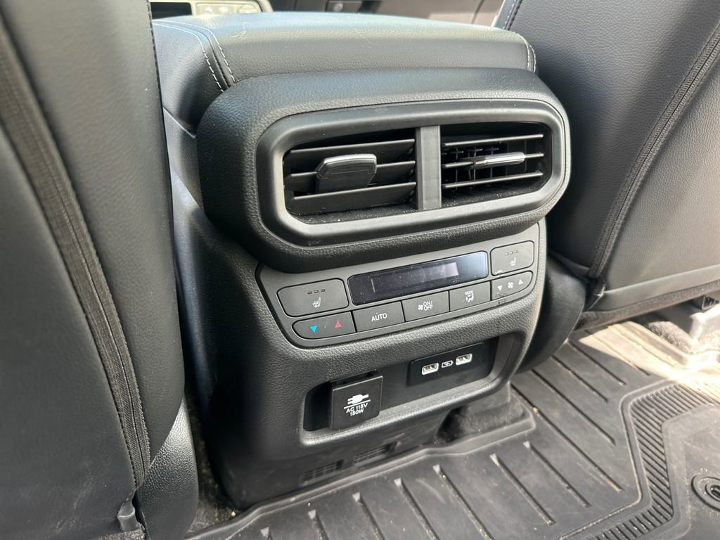 Used 2023 Honda Pilot Elite image 26
