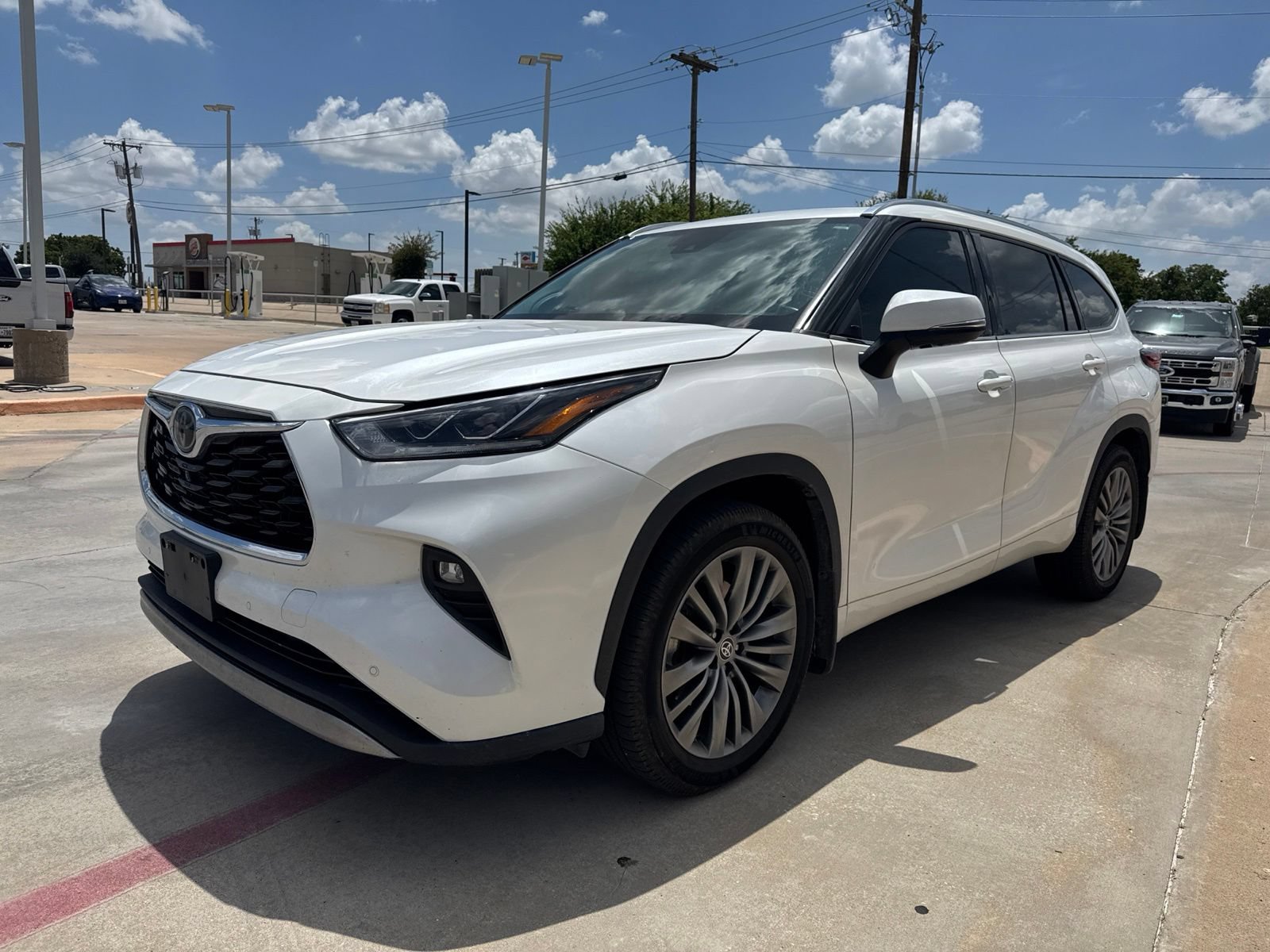 Used 2020 Toyota Highlander Platinum AWD/4WD image 7