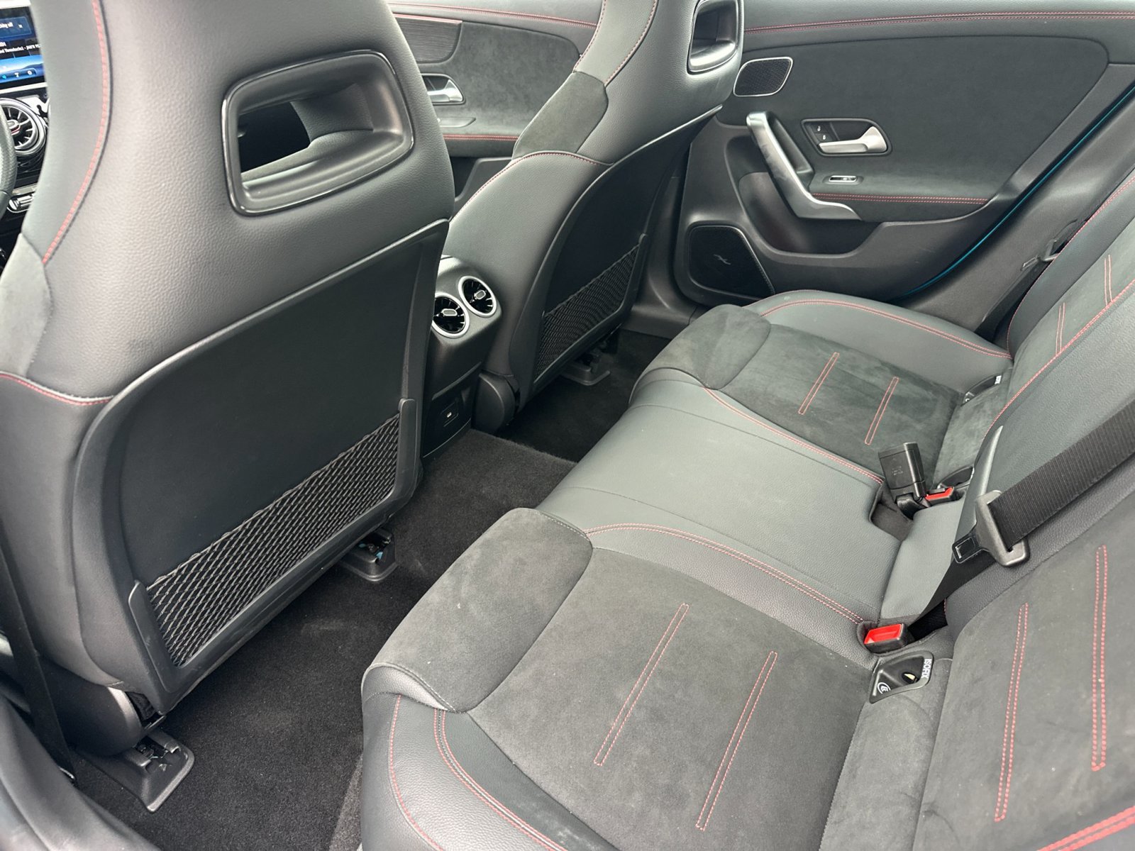 Used 2026 Mercedes-Benz CLA 250 image 12