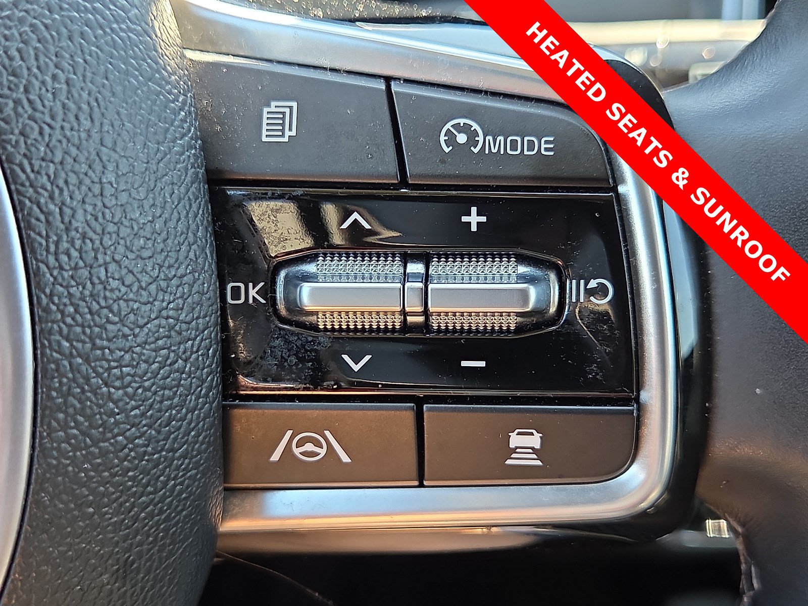 Used 2023 Kia Sorento SX AWD/4WD image 22