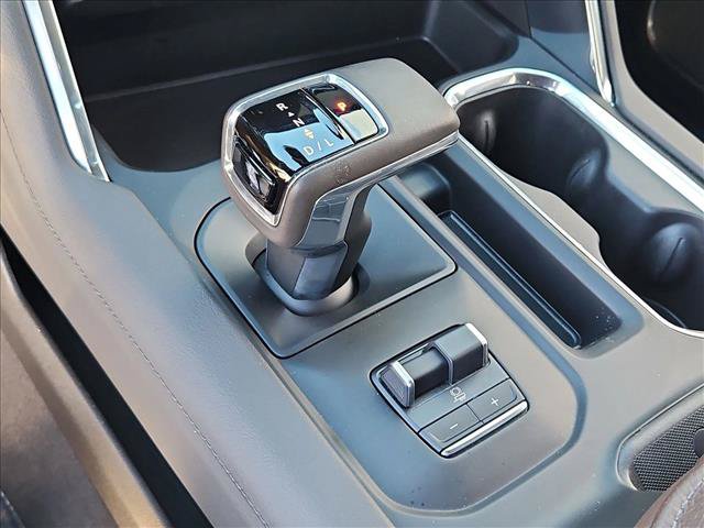 Used 2025 GMC Sierra 1500 Denali AWD/4WD image 11