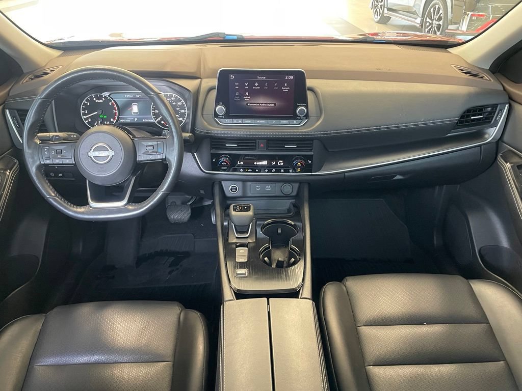 Certified 2023 Nissan Rogue SV w/ SV Premium B Package FWD image 12