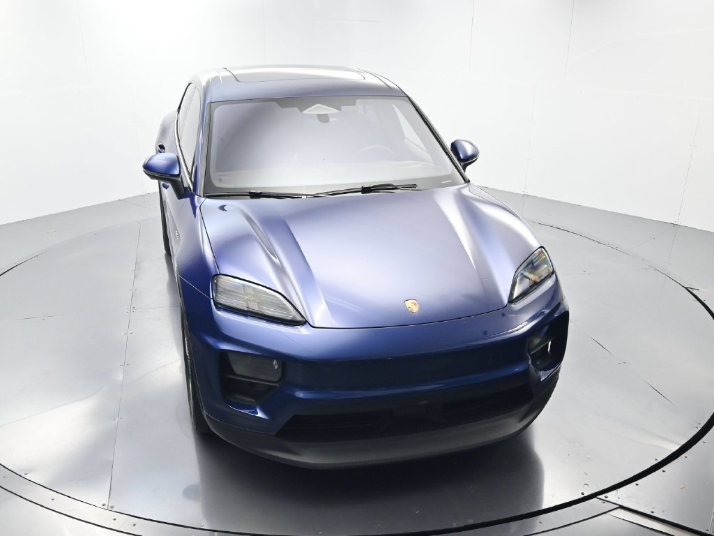 Certified 2026 Porsche Macan 4 Electric w/ Premium Package AWD/4WD image 46