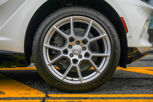 Used 2021 Aston Martin DBX image 62