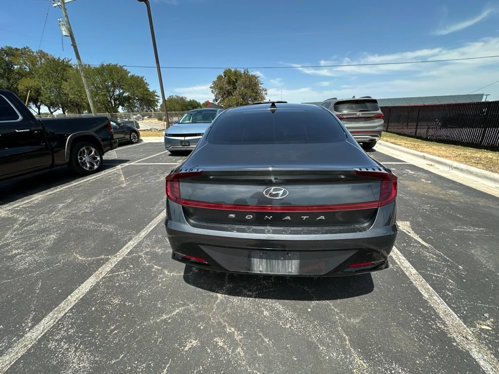 Certified 2022 Hyundai Sonata SEL FWD image 5