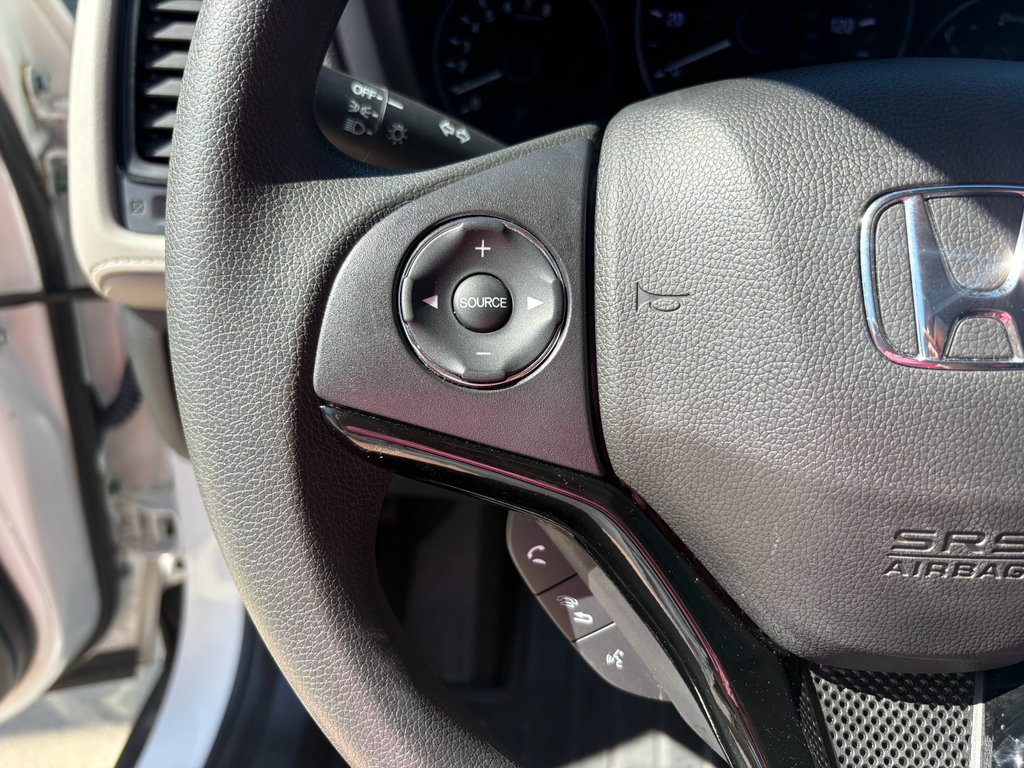 Certified 2022 Honda HR-V LX image 13