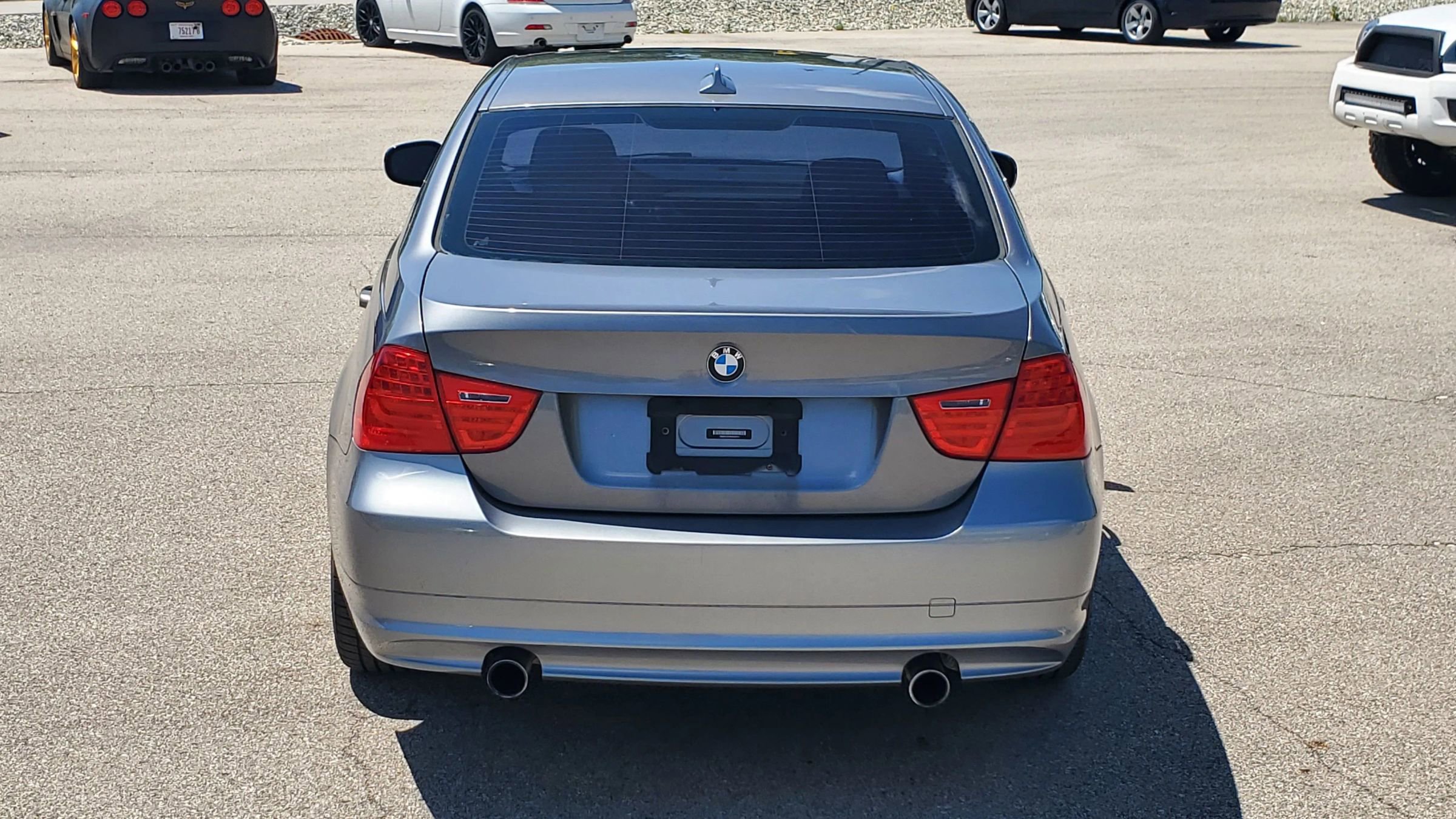 Used 2011 BMW 335i xDrive Sedan image 5