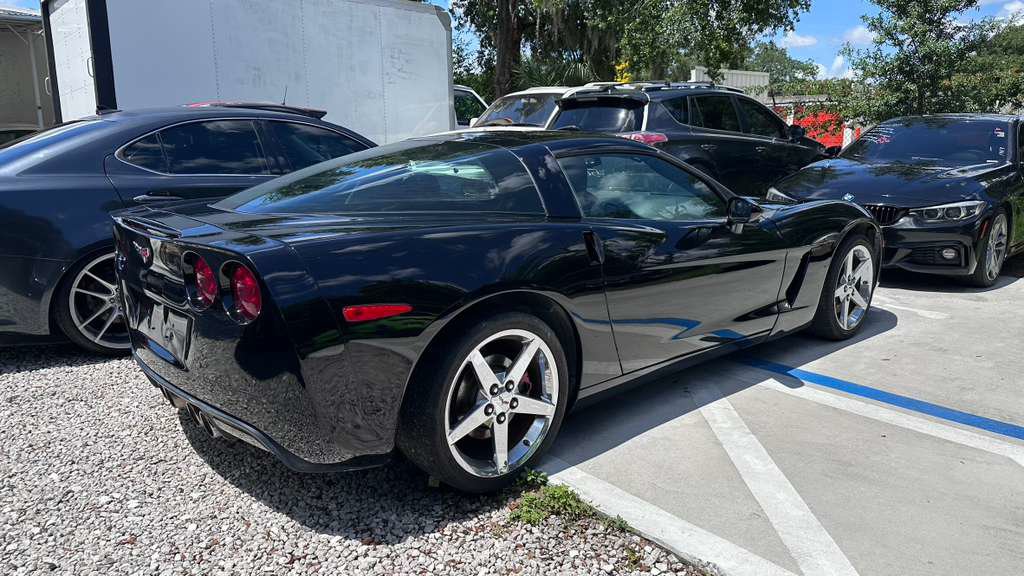 Used 2013 Chevrolet Corvette Coupe RWD image 9