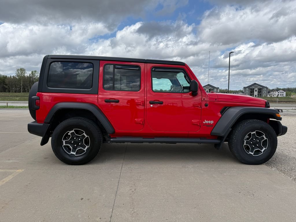 Used 2019 Jeep Wrangler Unlimited Sport S AWD/4WD image 4