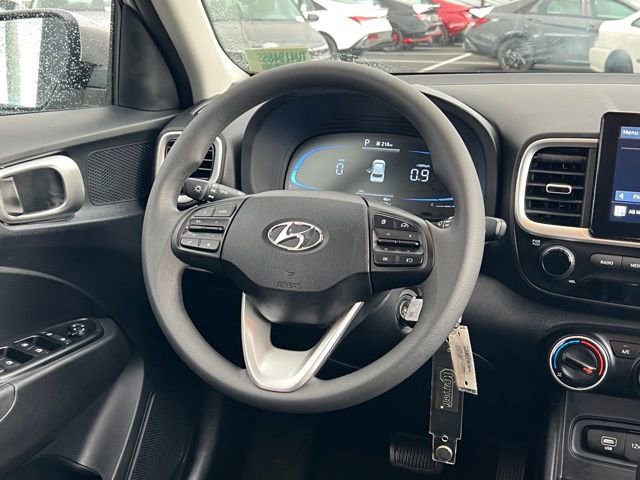 Certified 2026 Hyundai Venue SE image 16