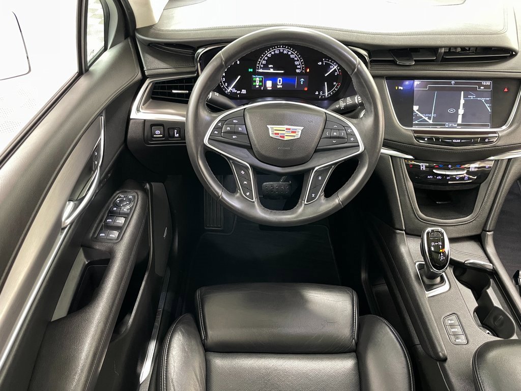 Used 2017 Cadillac XT5 Luxury w/ Driver Awareness Package image 27
