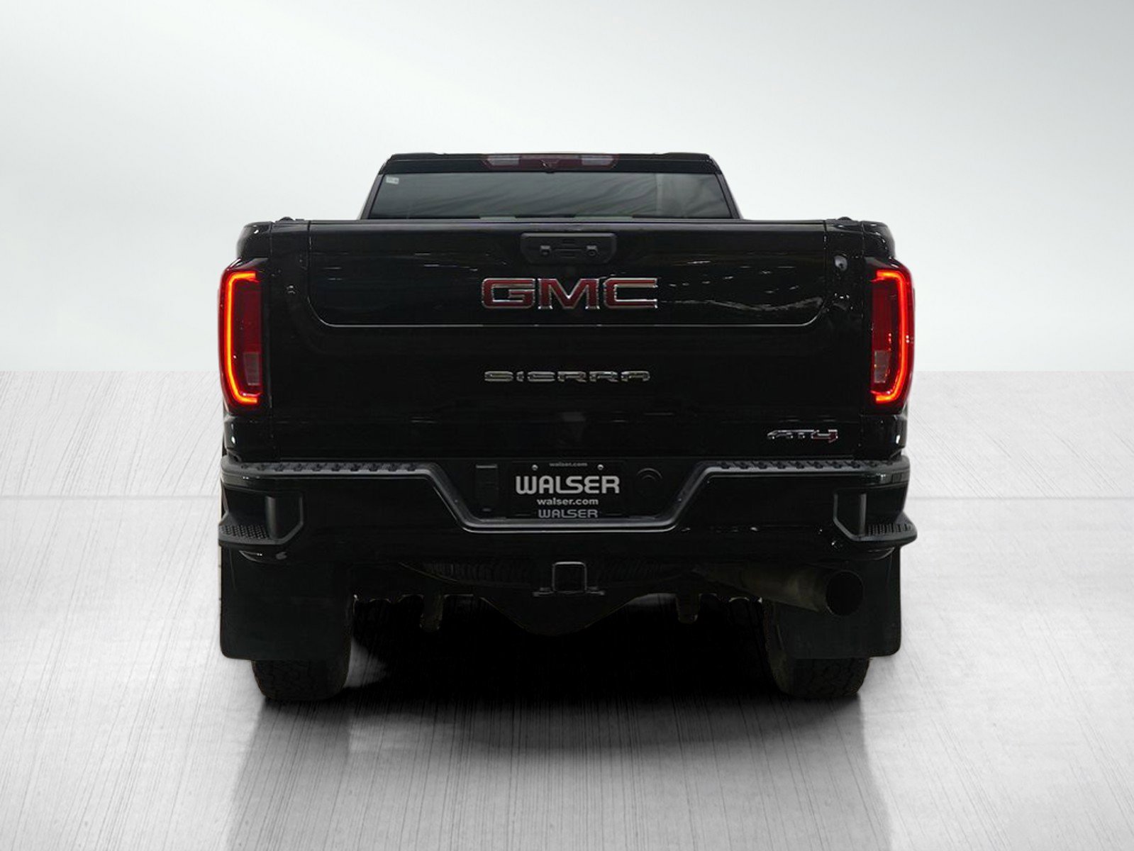 Used 2022 GMC Sierra 2500 AT4 w/ Gooseneck/5TH Wheel Package image 4