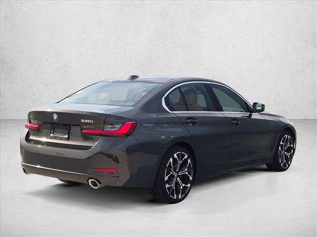Certified 2026 BMW 330i xDrive Sedan w/ Premium Package AWD/4WD image 5