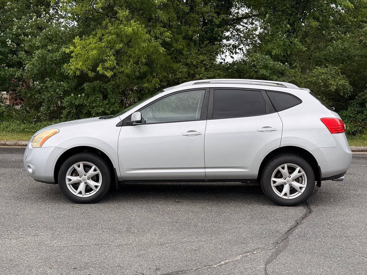 Used 2008 Nissan Rogue SL w/ Premium Pkg FWD image 4