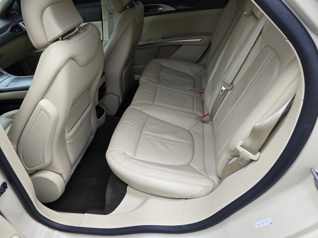 Used 2014 Lincoln MKZ w/ Equipment Group 102A Reserve FWD image 25
