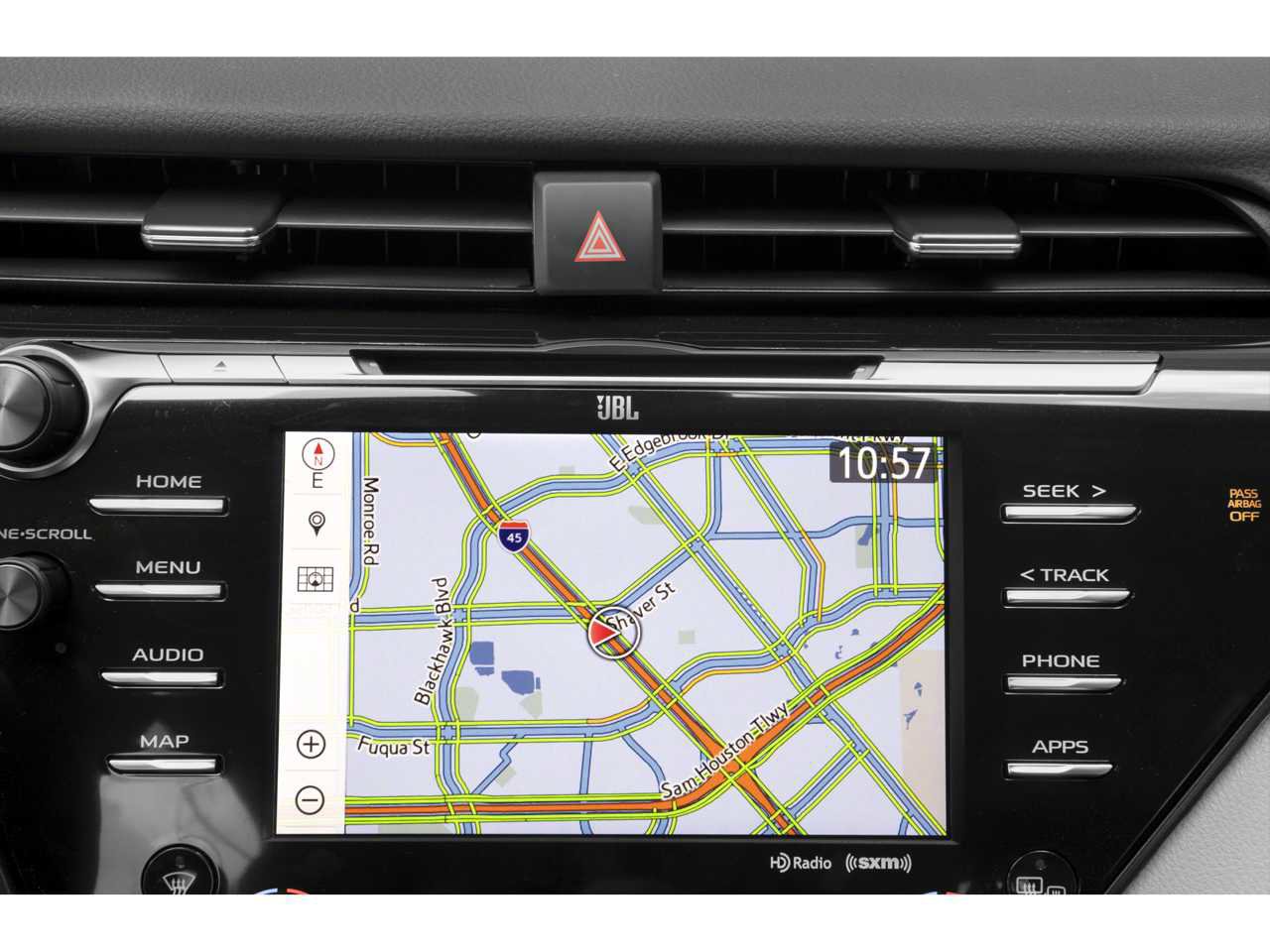 Used 2019 Toyota Camry XLE w/ Navigation Package image 12