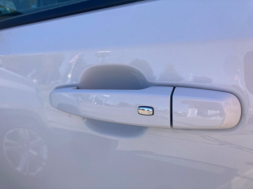 Certified 2024 GMC Terrain SLE w/ Driver Convenience Package FWD image 18