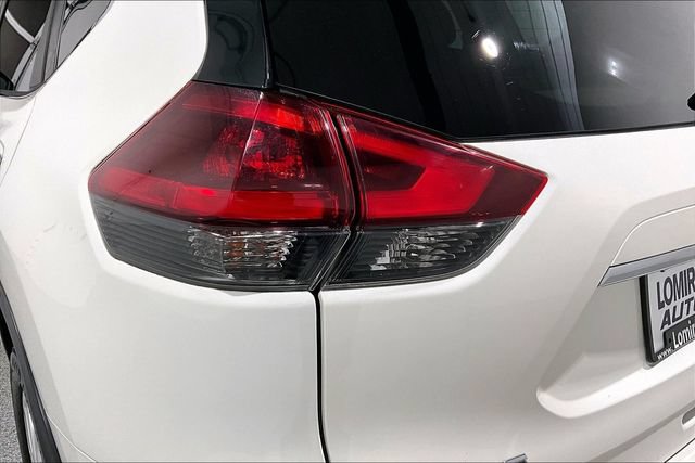 Used 2019 Nissan Rogue S FWD image 44