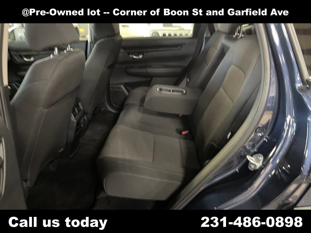 Used 2025 Honda CR-V LX image 25