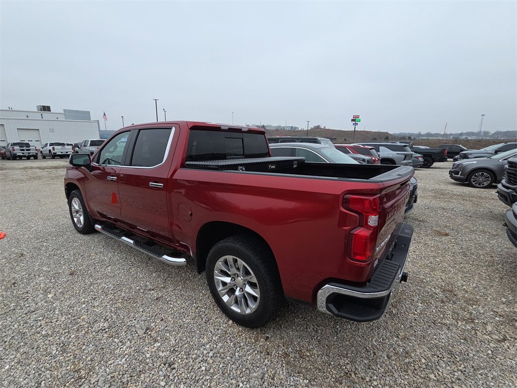 Used 2022 Chevrolet Silverado 1500 LTZ image 5