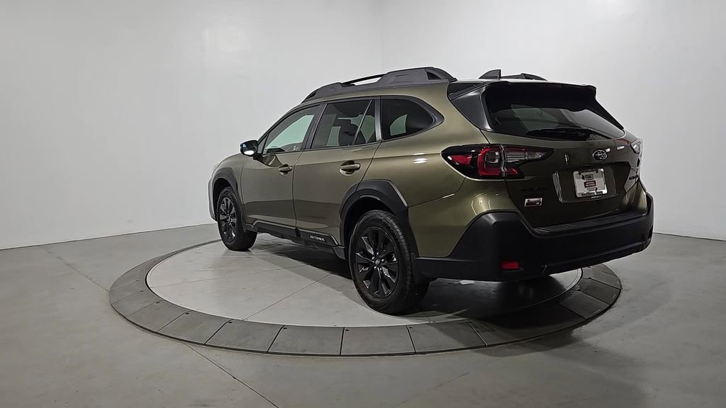 Certified 2025 Subaru Outback Onyx Edition image 3