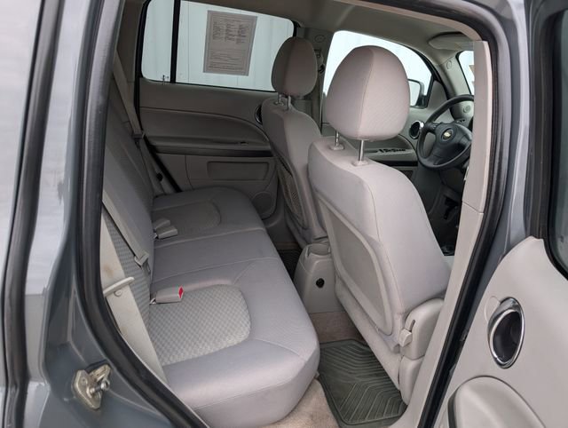 Used 2009 Chevrolet HHR LT image 22