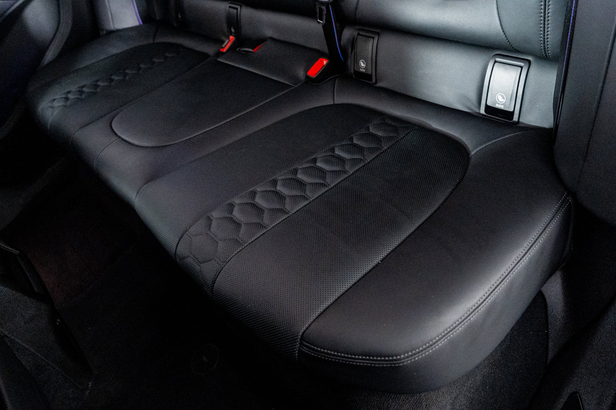 Used 2025 BMW X6 M Competition image 35