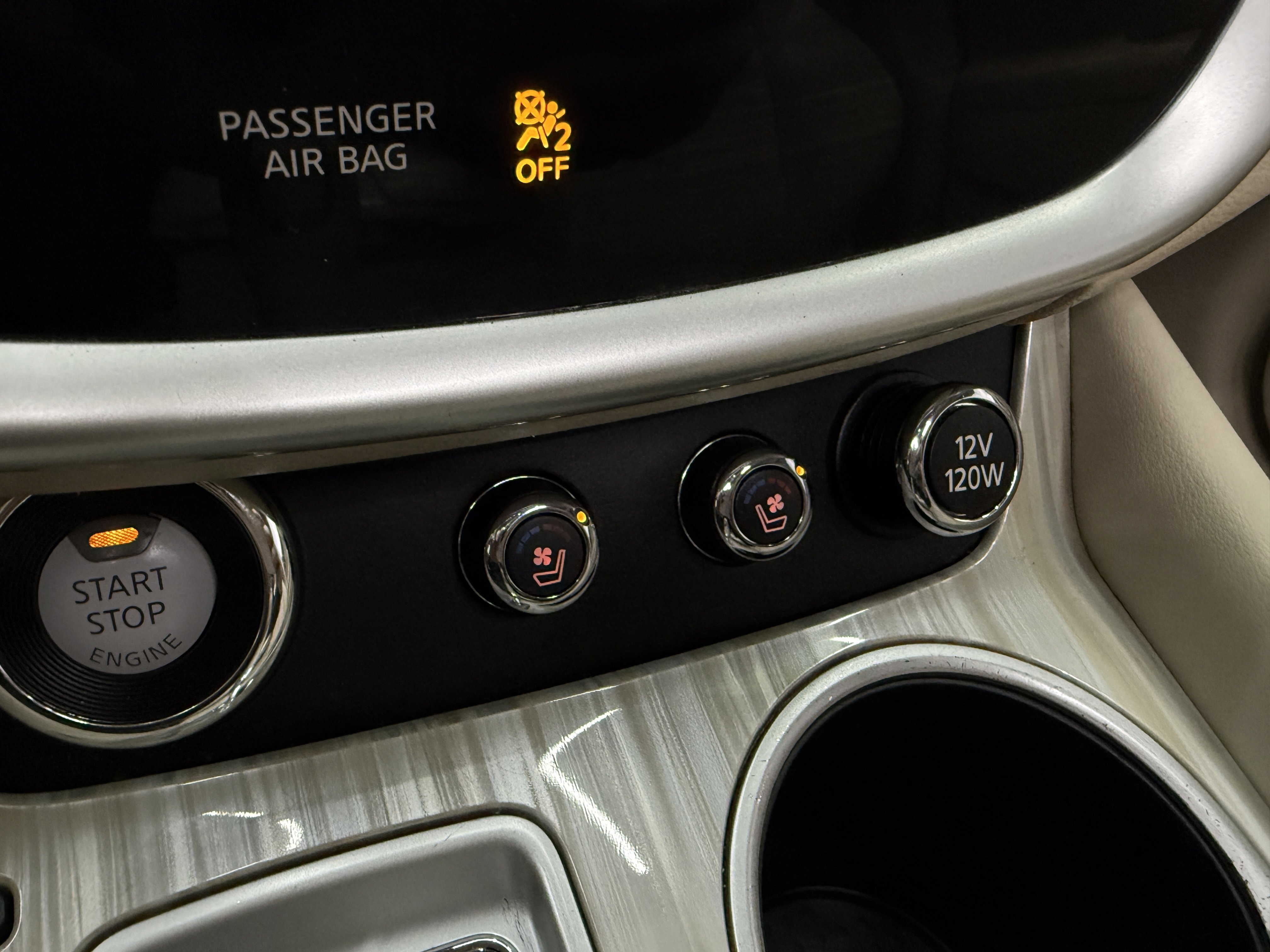 Used 2017 Nissan Murano Platinum image 19