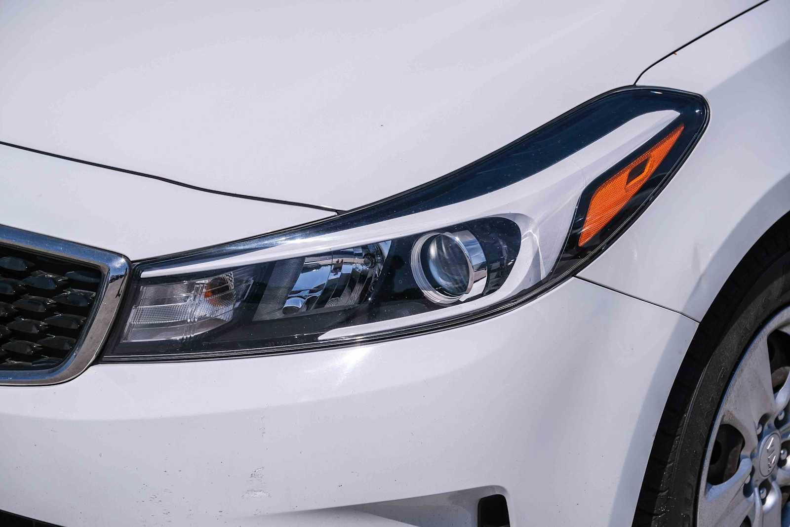 Used 2017 Kia Forte LX FWD image 12
