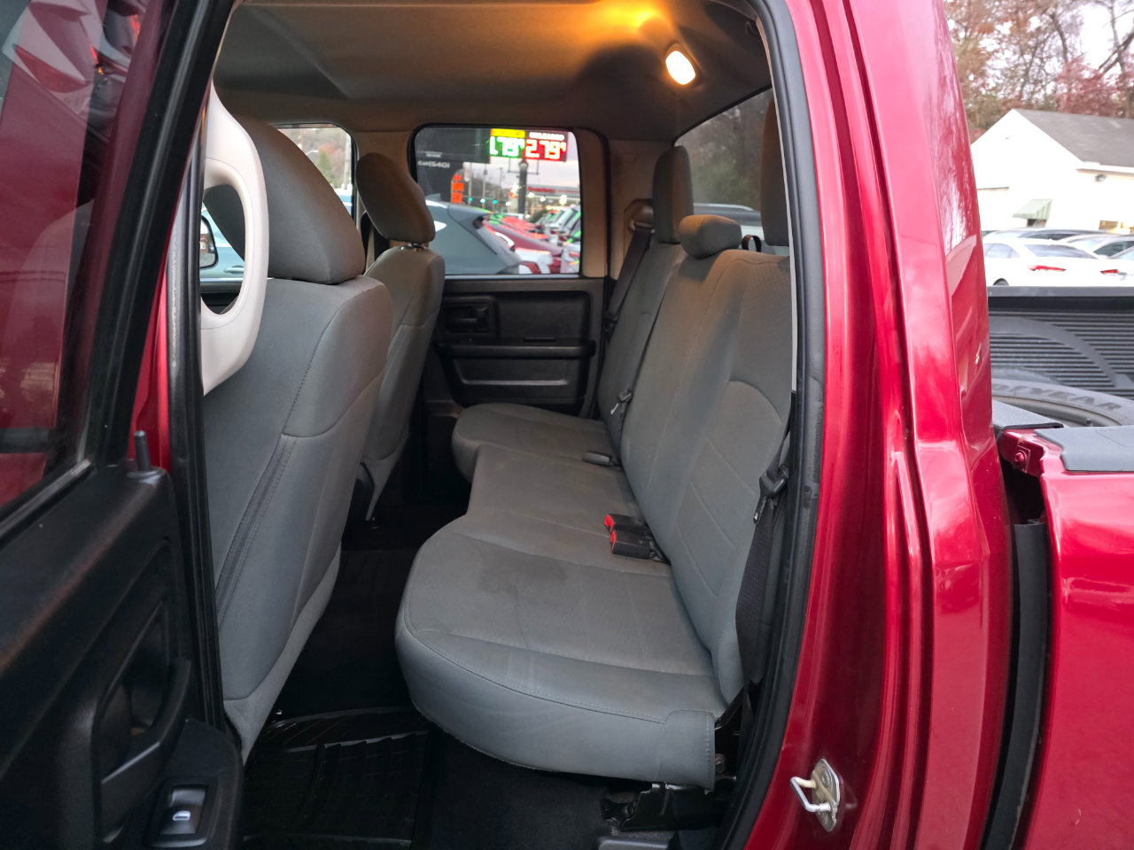 Used 2015 RAM 1500 ST w/ SXT Appearance Group image 11