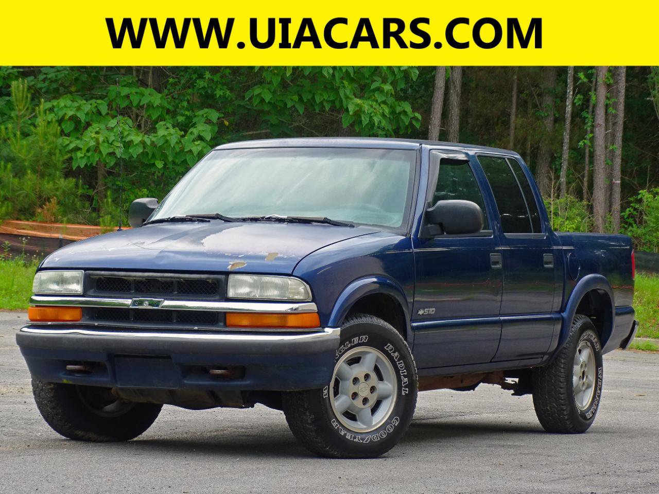 Used 2001 Chevrolet S10 Pickup LS AWD/4WD image 1