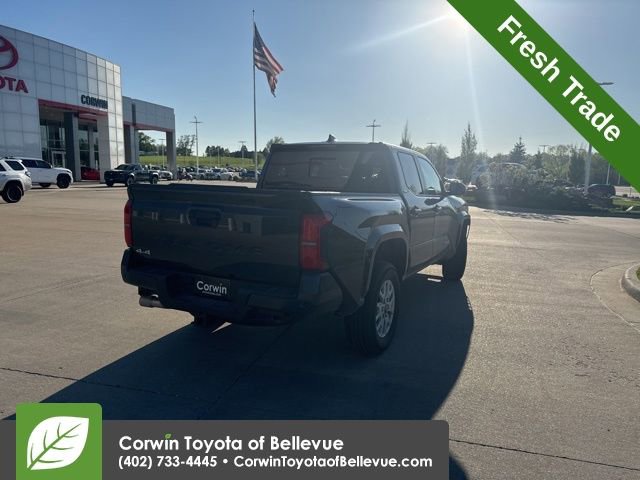 Used 2024 Toyota Tacoma SR5 AWD/4WD image 3
