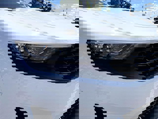 Used 2020 Chevrolet Camaro LT w/ RS Package image 27