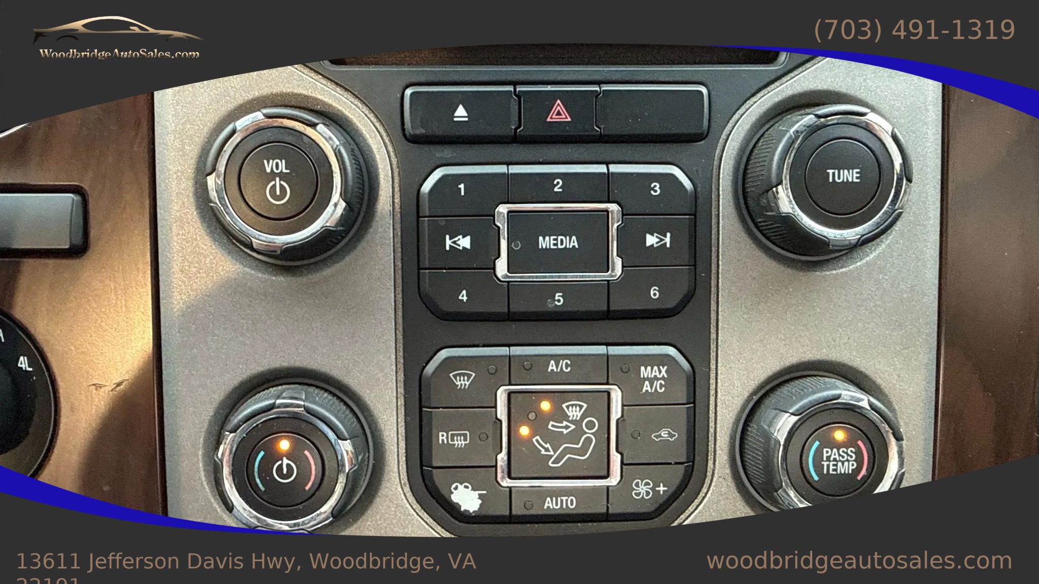 Used 2015 Ford F250 Lariat w/ Lariat Ultimate Package image 28