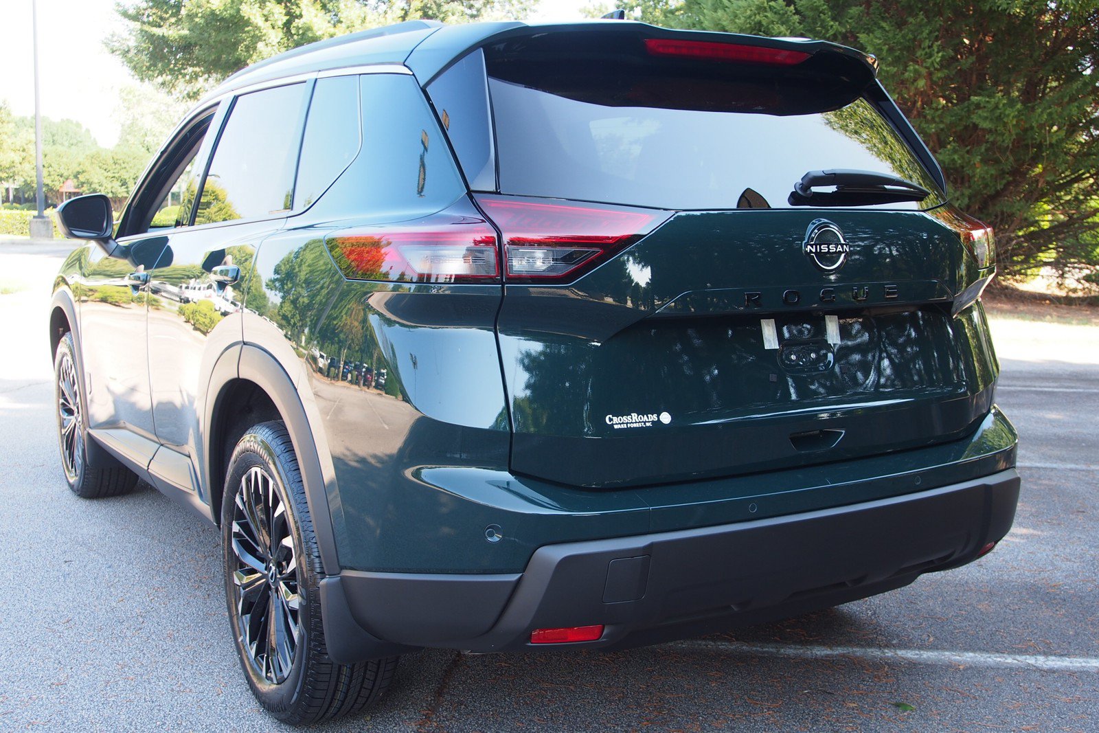 New 2026 Nissan Rogue Dark Armor FWD image 5