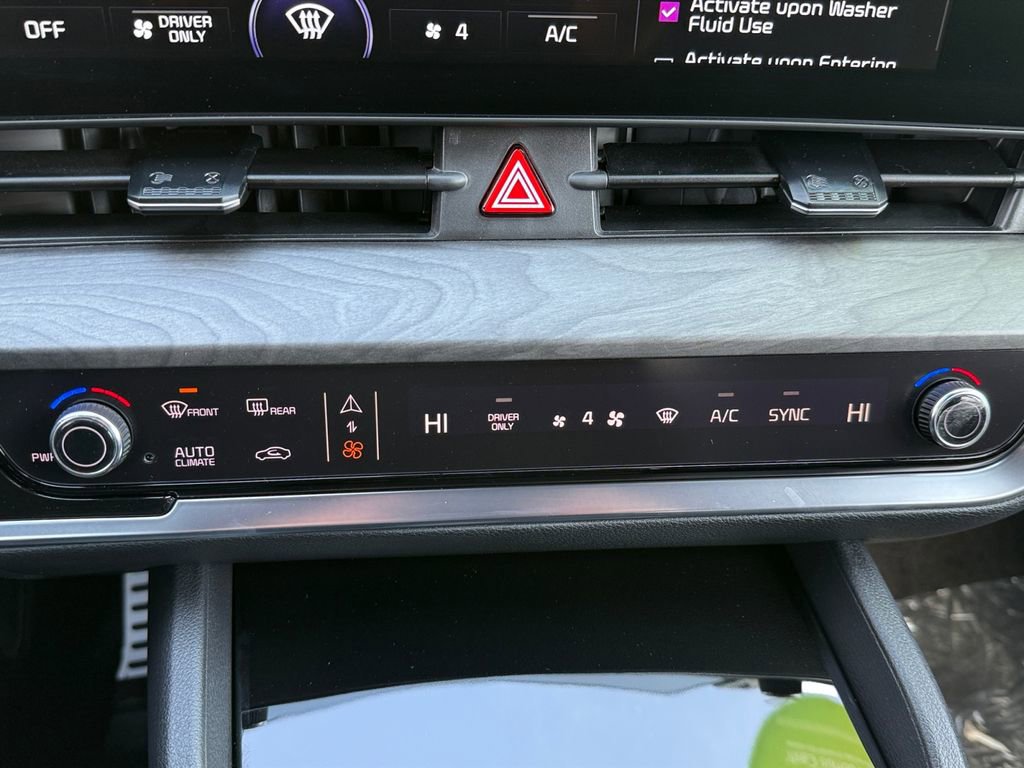 New 2025 Kia Sportage X-Line Prestige AWD/4WD image 18