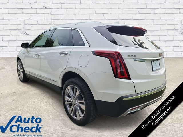 Certified 2024 Cadillac XT5 Premium Luxury w/ Technology Package FWD image 2