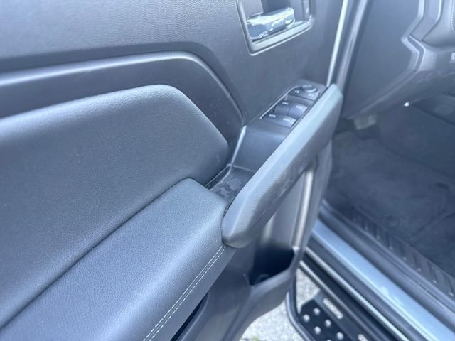 Certified 2025 Chevrolet Colorado W/T w/ WT Convenience Package II image 11