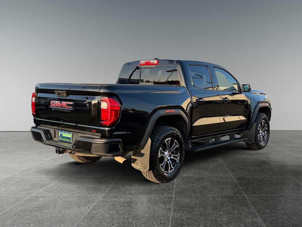 Used 2023 GMC Canyon AT4 w/ AT4 Premium Package AWD/4WD image 10