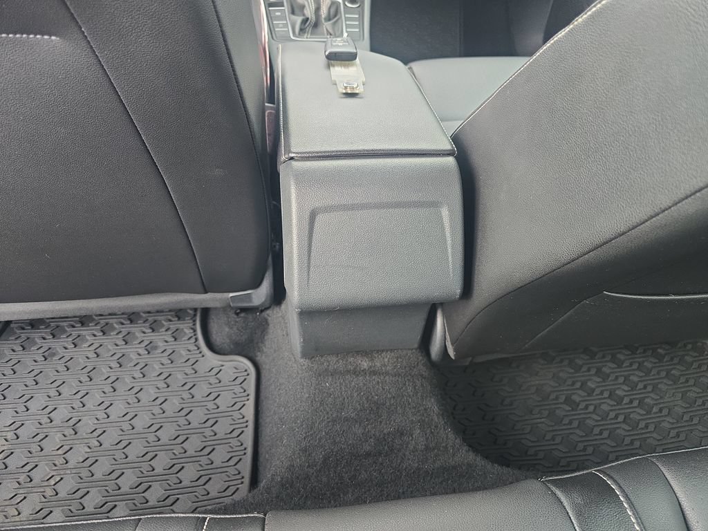 Used 2022 Volkswagen Jetta SE FWD image 25