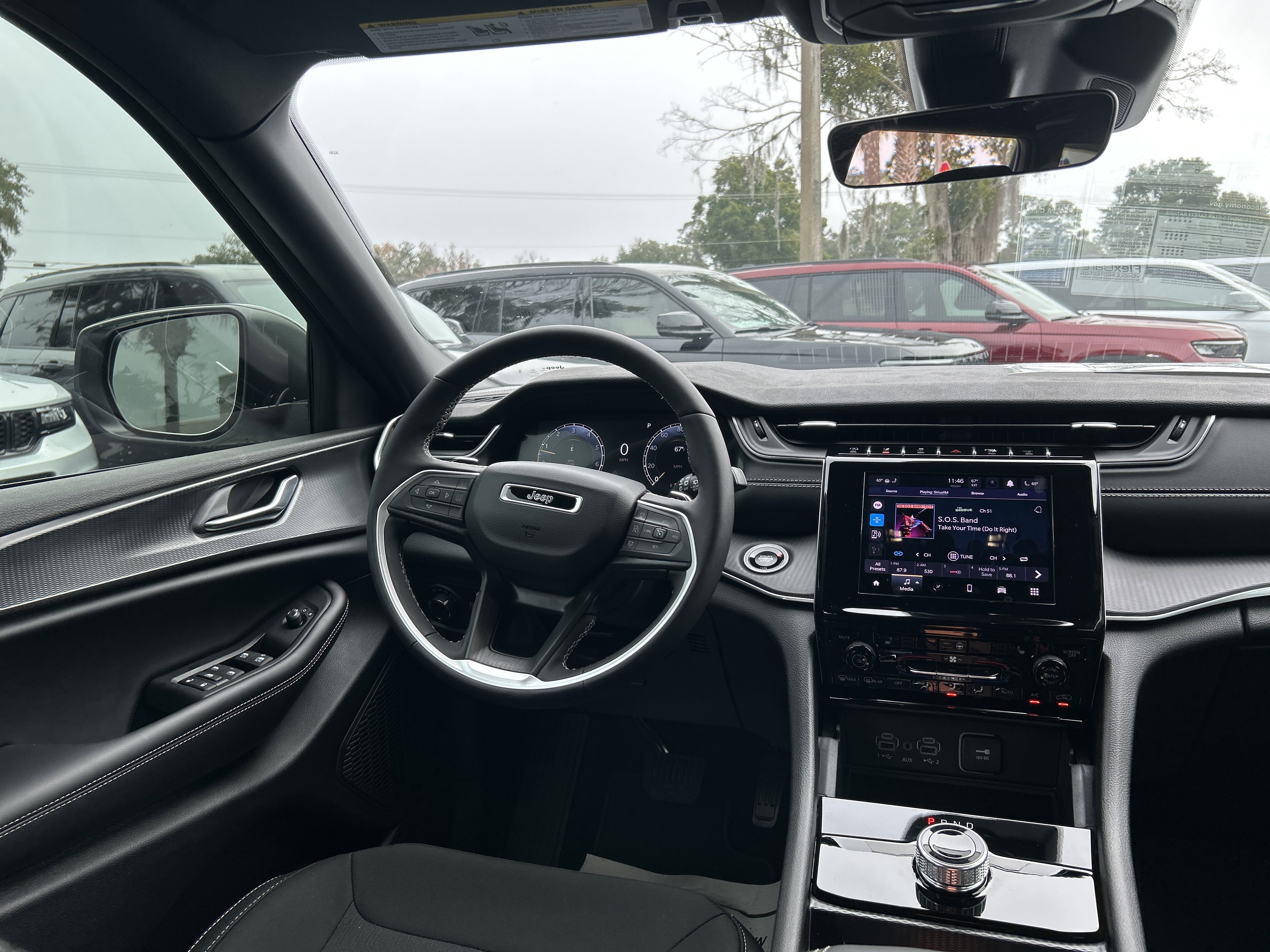 New 2025 Jeep Grand Cherokee L Laredo image 36